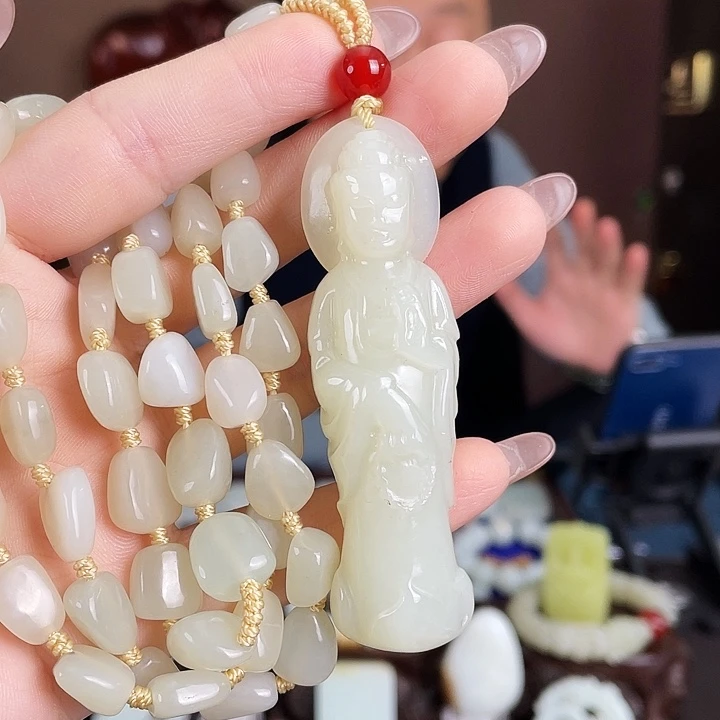 和田玉未镶嵌颈饰定制发货