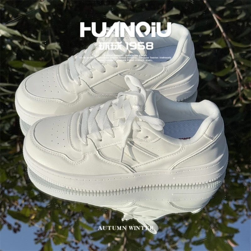 HUANQIU/环球厚底百搭小白鞋板鞋女鞋2025春新款小众原创运动休闲