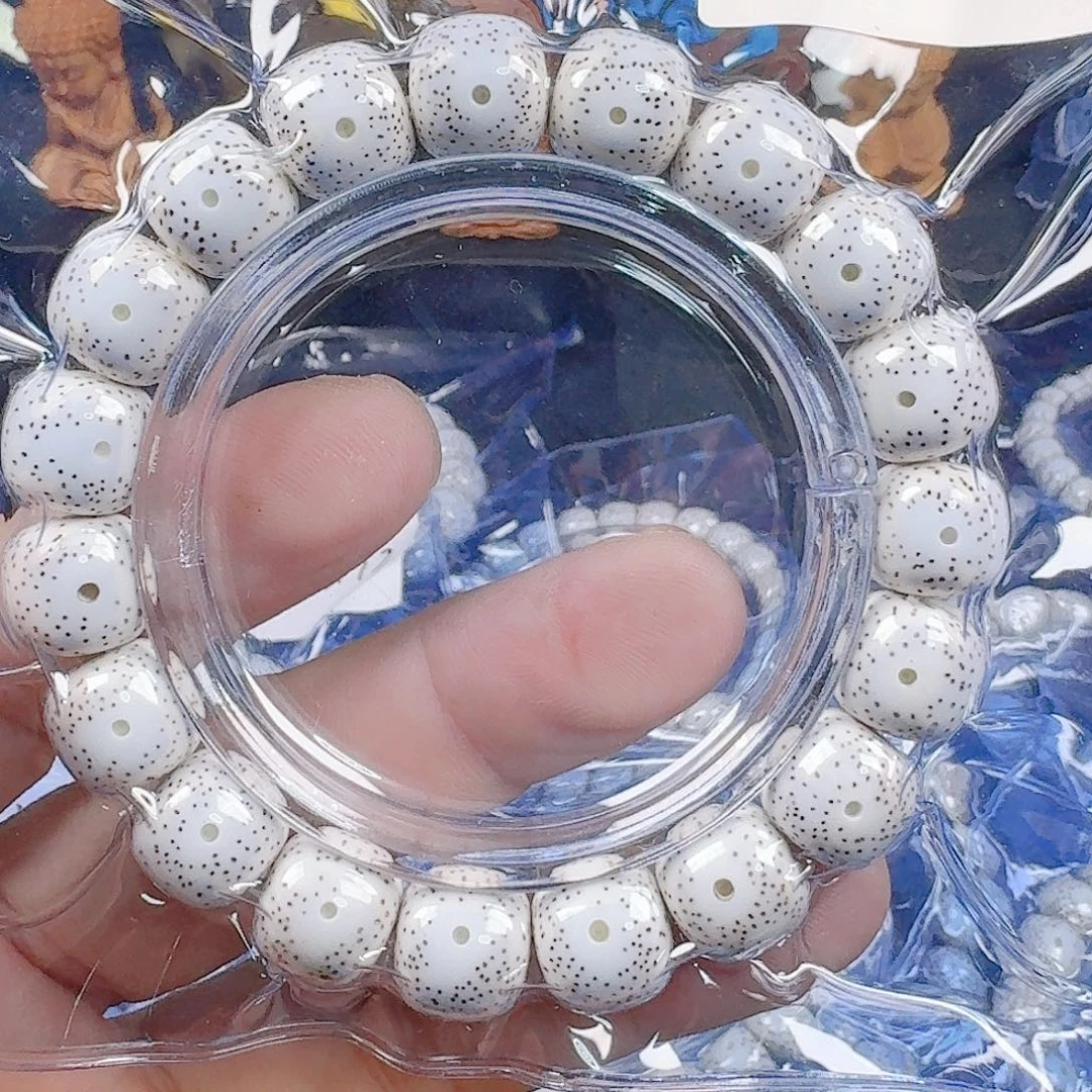 余***就吊坠星月菩提星月菩提