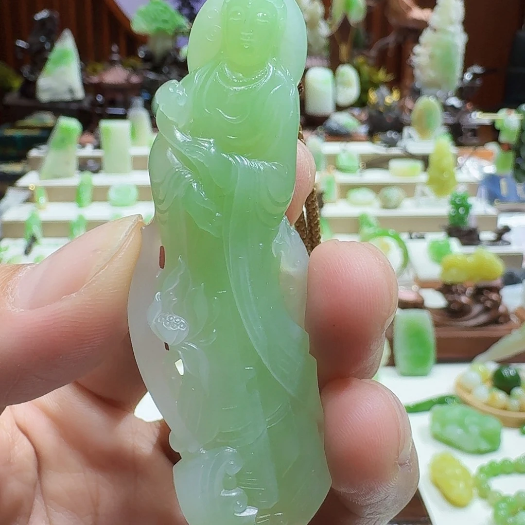 和田玉（翠青玉）未镶嵌颈饰和田玉青海翠青观音观自在