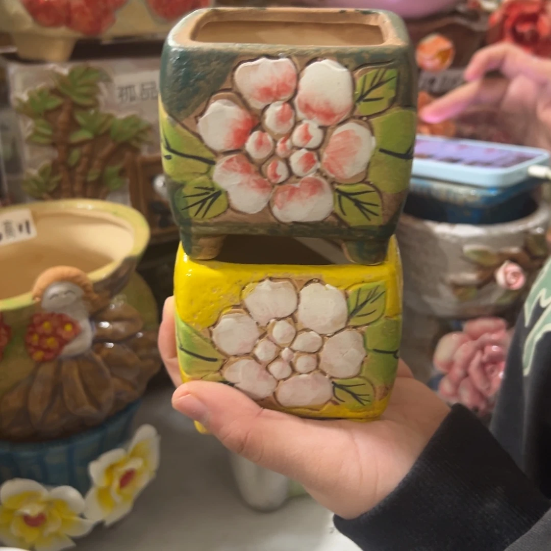 花盆，拍满20发货，退款拉黑