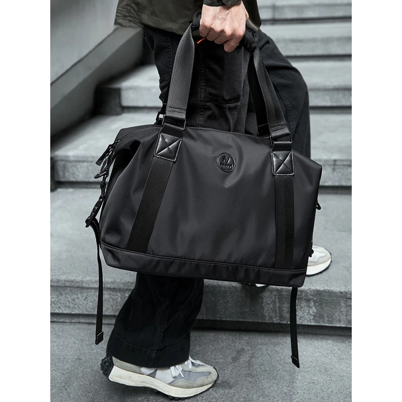 旅行包男士背包健身包骑行多功能斜挎包2026新款大容量运动登山包