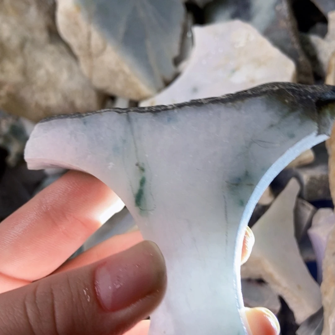 翡翠未镶嵌颈饰天然翡翠