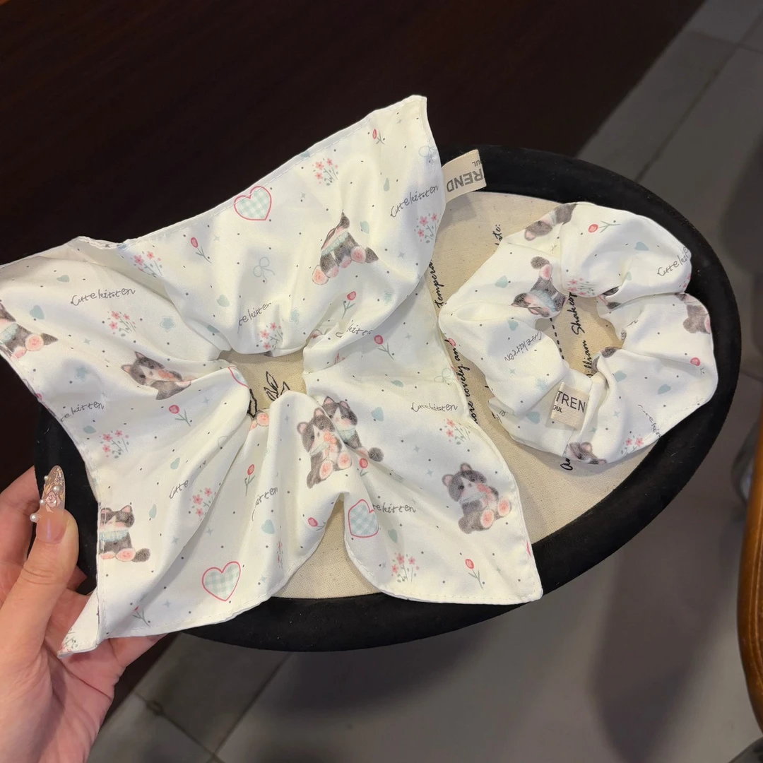 甜美卡通猫咪方巾大肠圈爱心碎花围巾小猫小众ins风日系可爱发圈