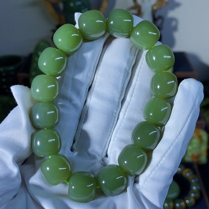 套链未镶嵌和田玉凡*人