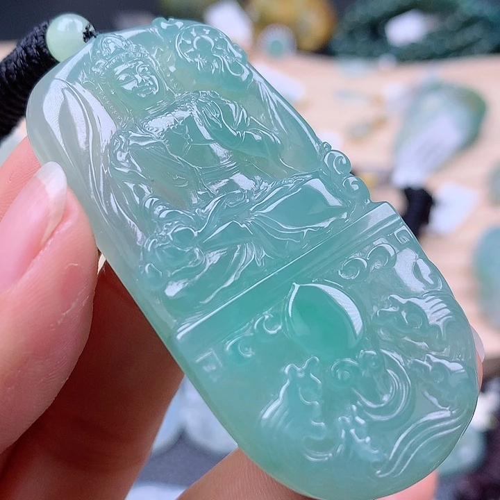 【闪购商品】翡翠颈饰未镶嵌不*翡翠吊坠