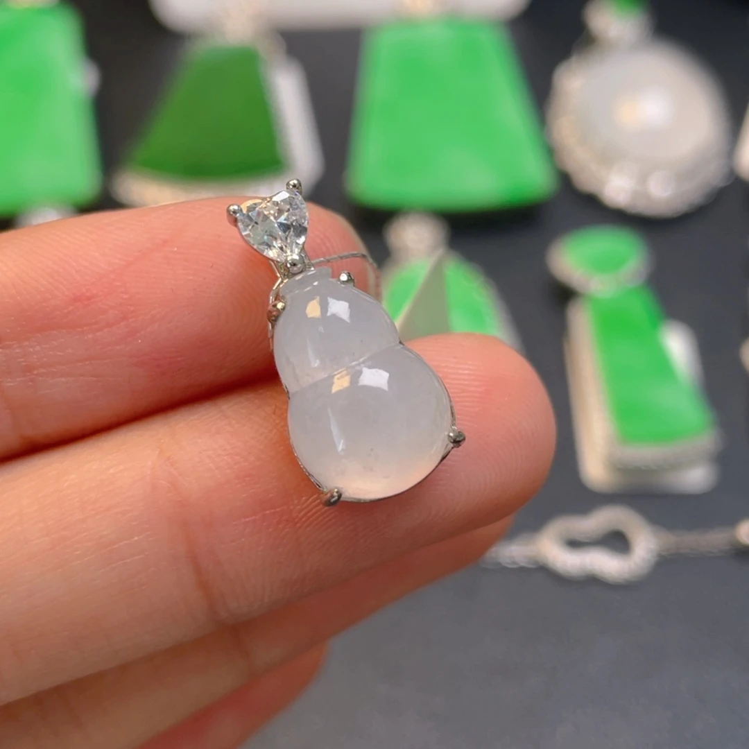 翡翠银S925镶嵌颈饰