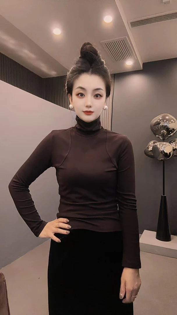 *8880 洋气女装秋季上新高领净版修身长袖内搭打底衫