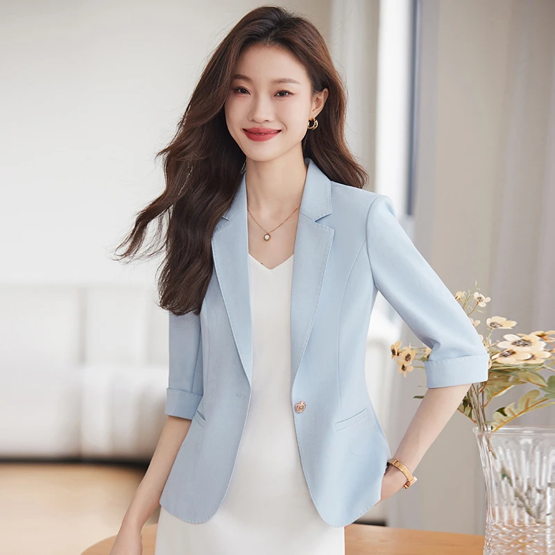浅蓝色小西装外套女薄款2025新款七分袖高级感小个子休闲西服夏季