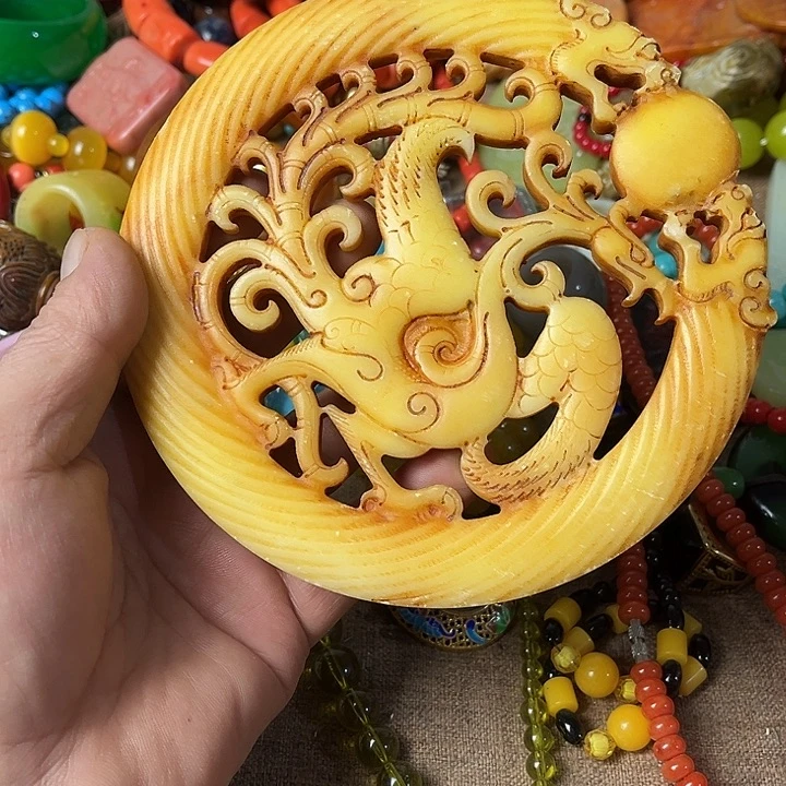 未镶嵌和田玉（糖玉）挂件