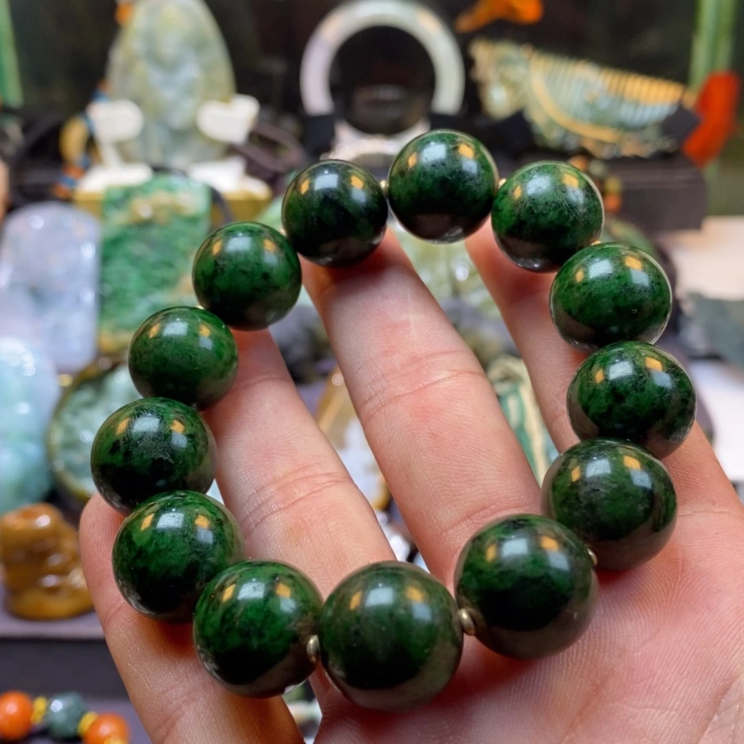 山***水翡翠未镶嵌颈饰翡翠