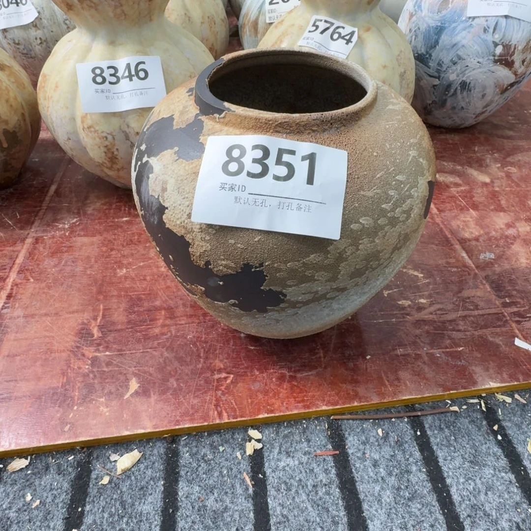 摆件陶花瓶默认无孔口10高21编码8351