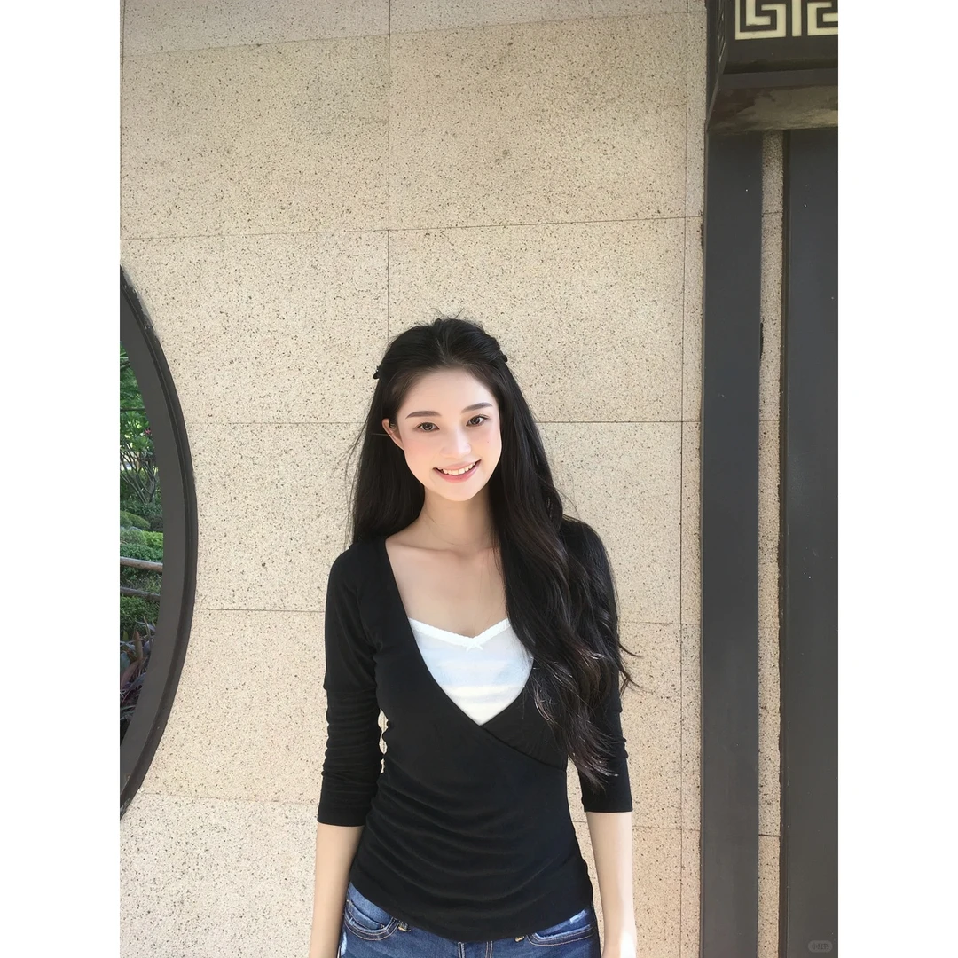 韩版高级感气质长袖t恤女早秋新款v领拼接假两件上衣可外穿