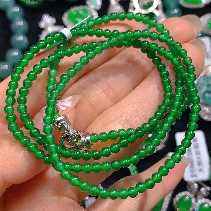 翡翠颈饰未镶嵌翡翠