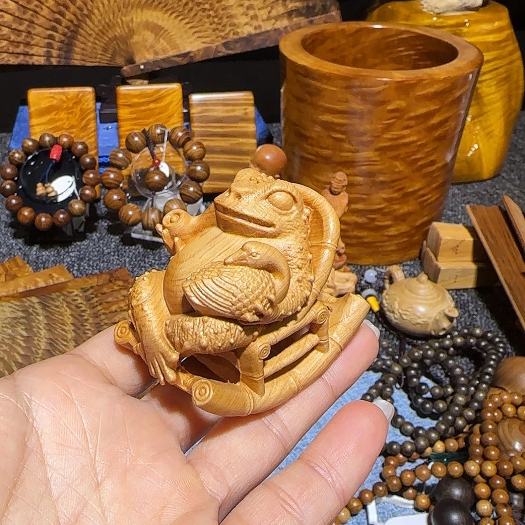 柏木（崖柏）手把件