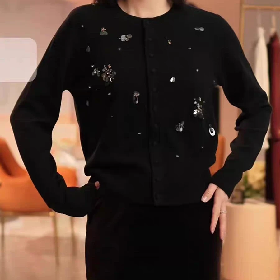 时尚女装圆领毛衫25316