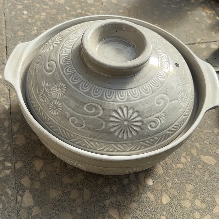 瓷片陶瓷盘子碗啥都有