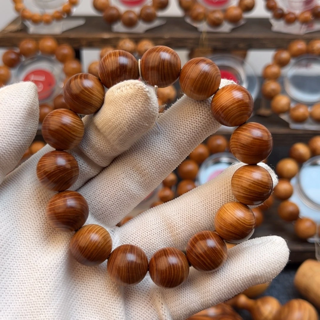 q***n柏木（崖柏）手串/手链15红黑油23..7