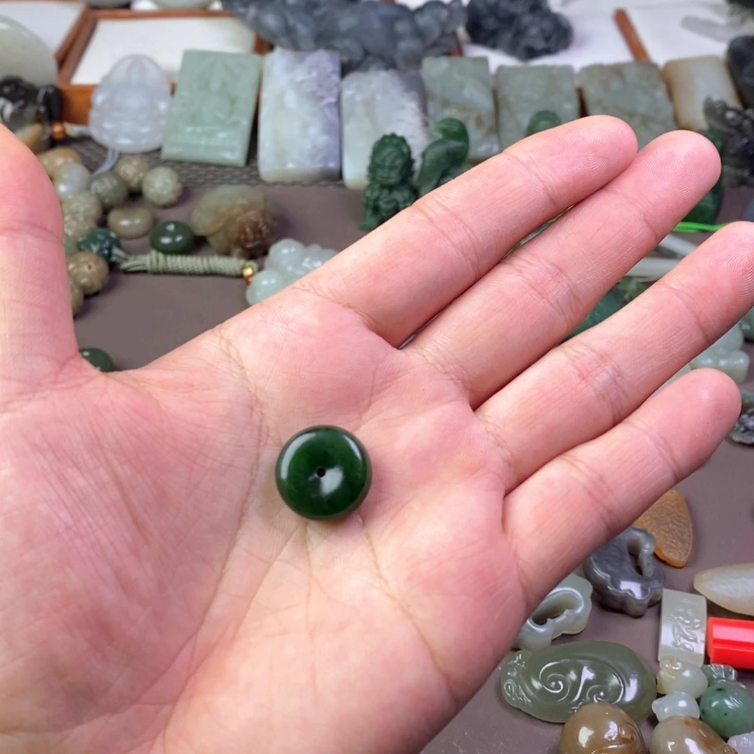 和田玉颈饰未镶嵌领**居