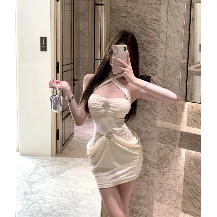 【名门姐姐】夏季抹胸式辣妹高级感连衣裙女纯欲风重工镶钻包臀短裙