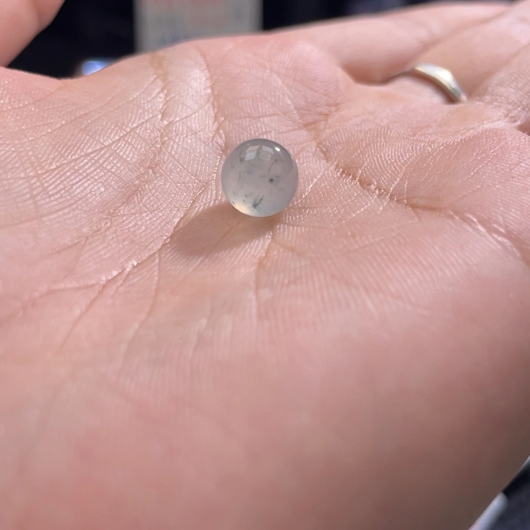 散珠翡翠特色高冰飘花圆珠卡8.6mm
