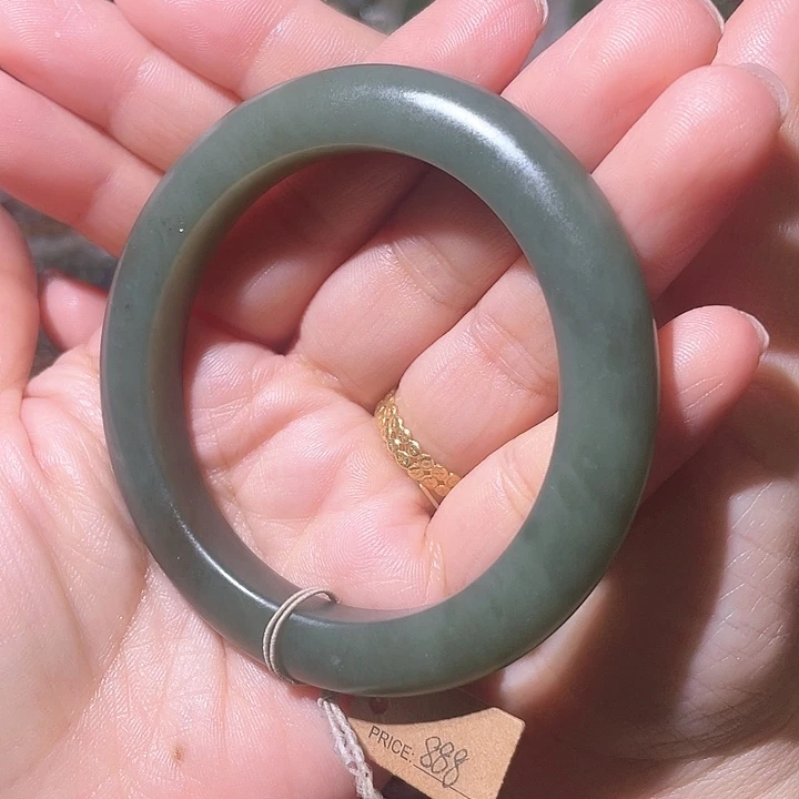 和田玉和田玉配饰未镶嵌55圈口