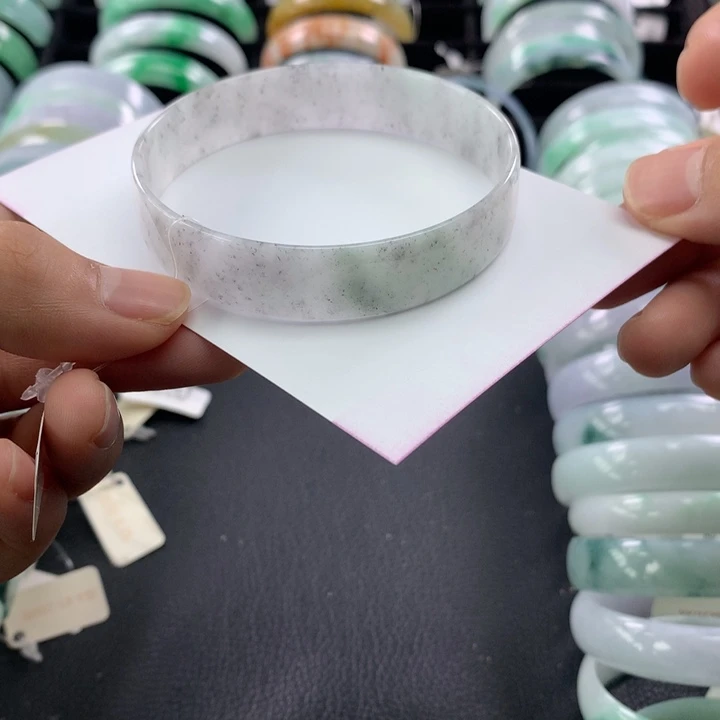 翡翠未镶嵌手镯方镯59+