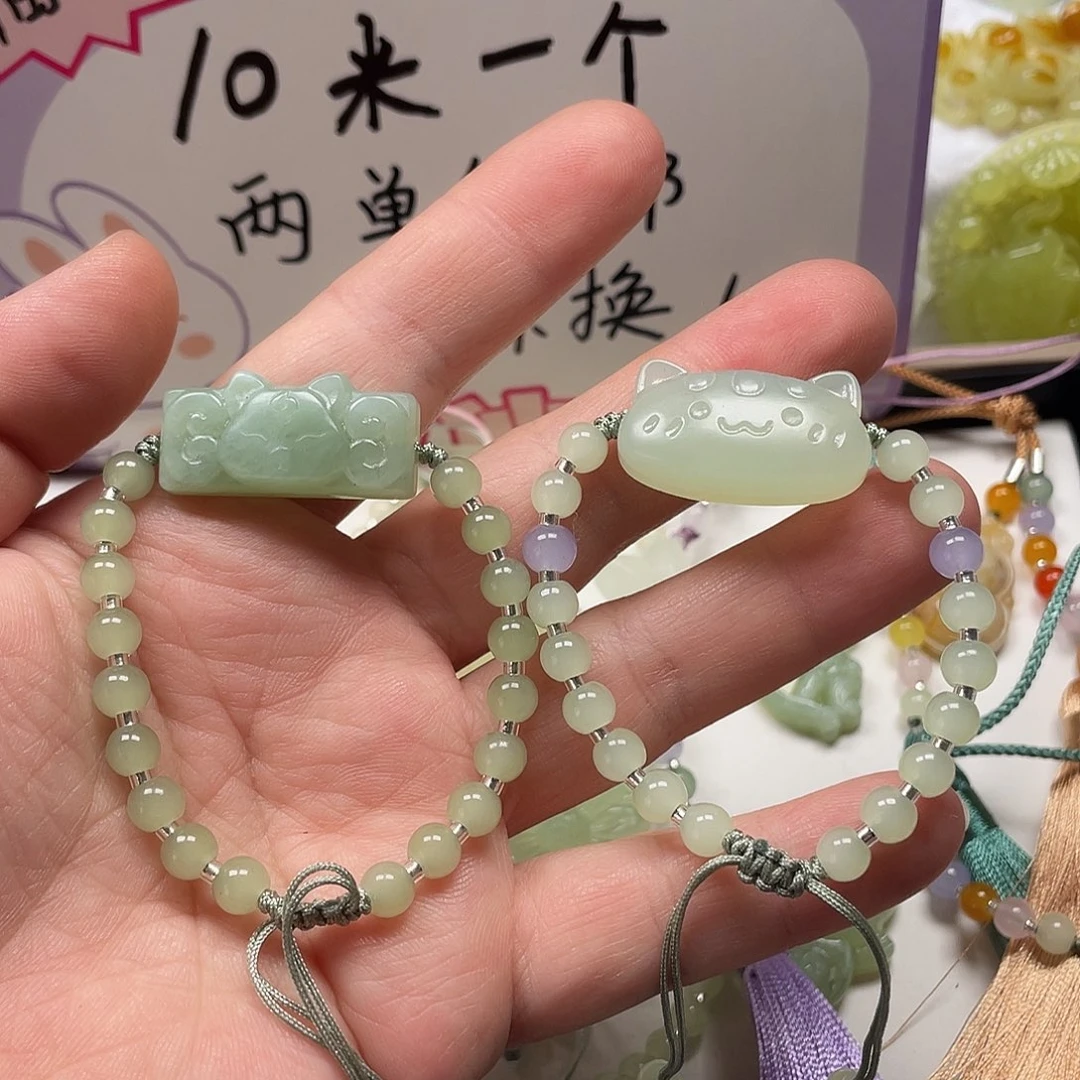 蛇纹石玉未镶嵌颈饰