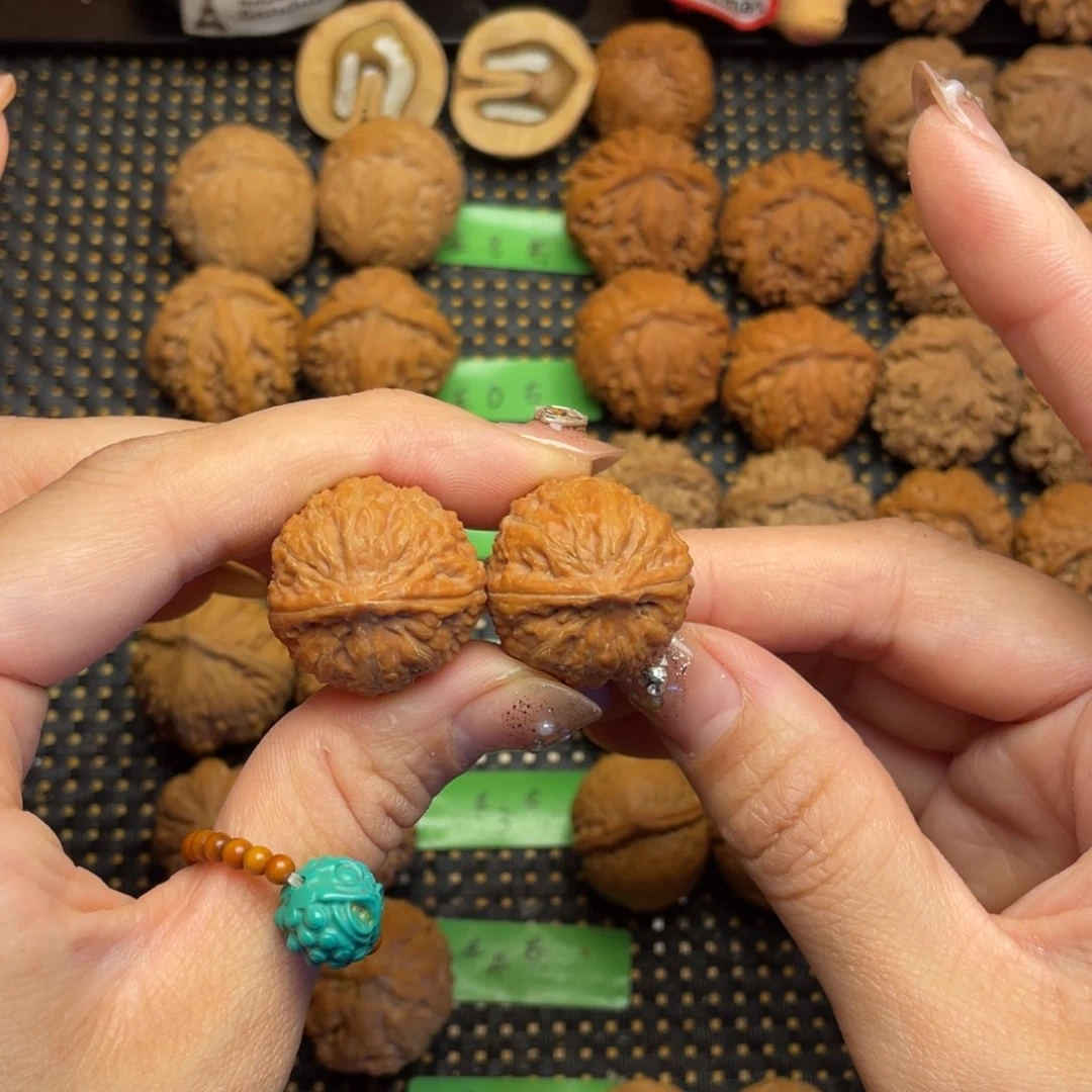 文玩核桃吊坠24尺水晶小苹果00012