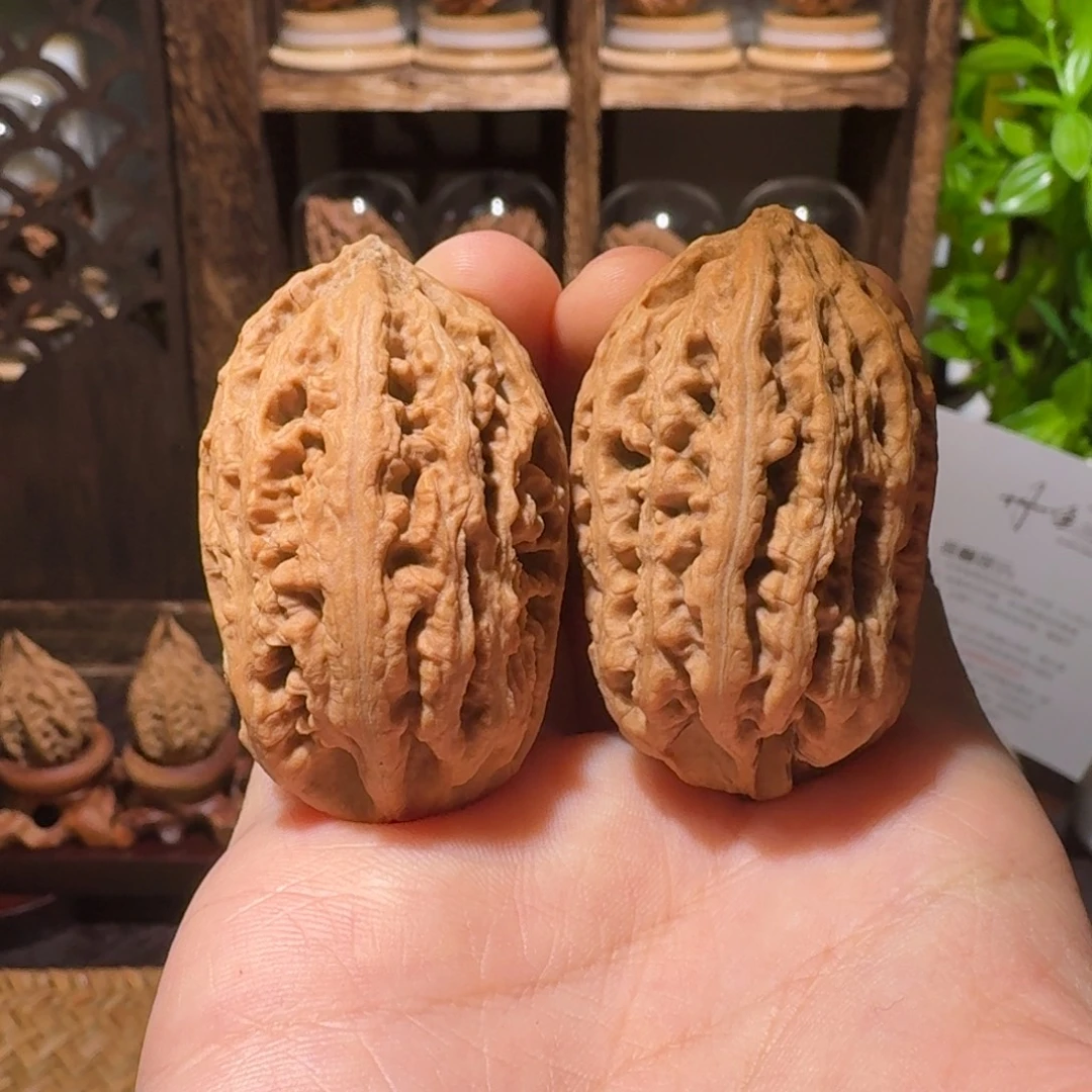 文玩核桃把件金梭子