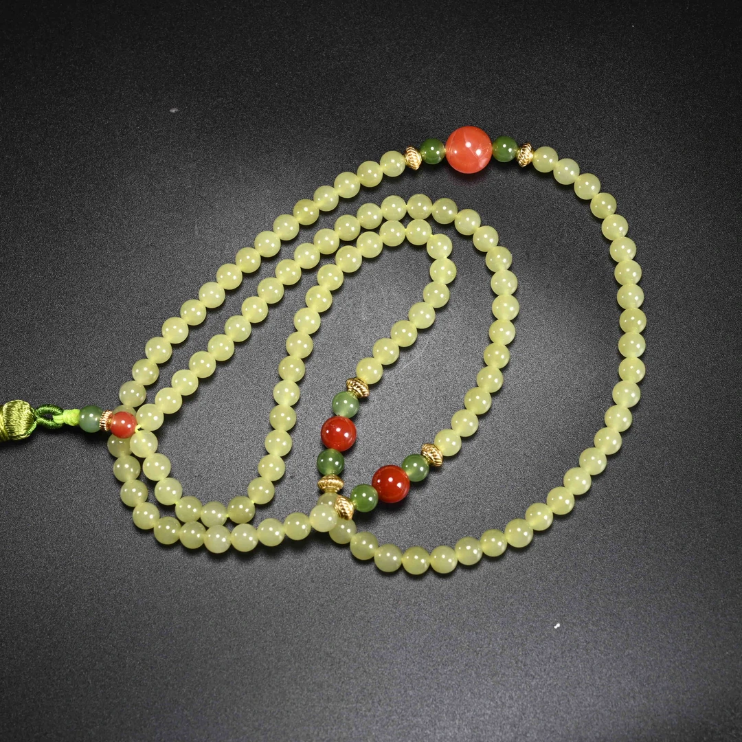 lot8842 和田玉黄玉珠链/保利