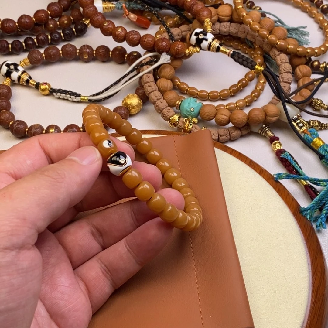 菩提根/象牙果吊坠。。。。。。。。。。。。。。