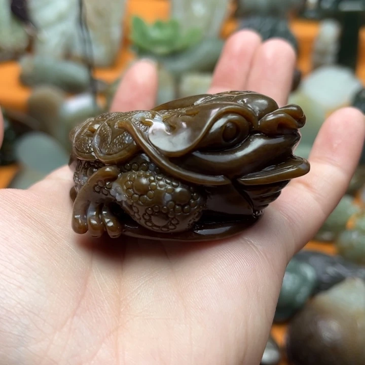 和田玉颈饰未镶嵌大*