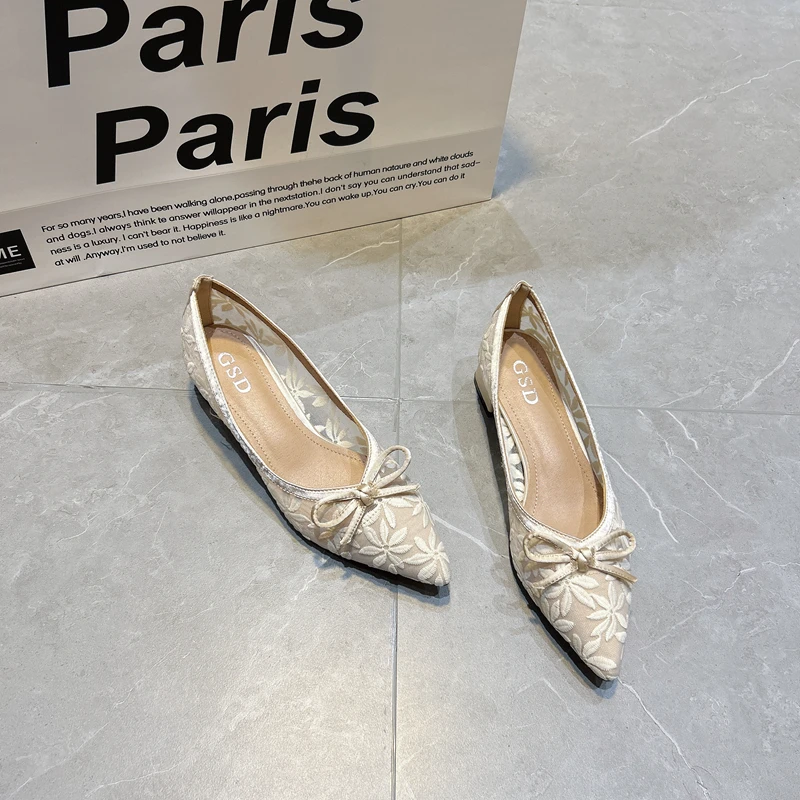 小香风纯色铆钉女夏季新款时尚刺绣粗跟洋气上班一脚蹬女鞋气质