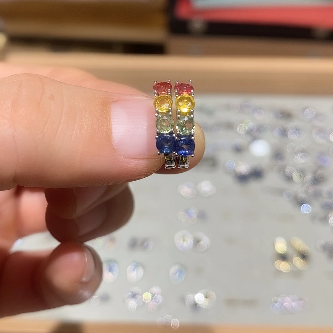 蓝宝石耳饰银S925镶嵌