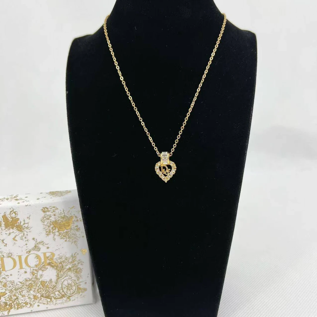 胖虎佳佳/迪奥/95新/公价0/饰品/项链/31B2509060159