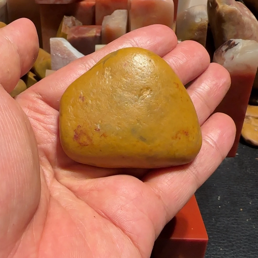 老挝石田黄原石，