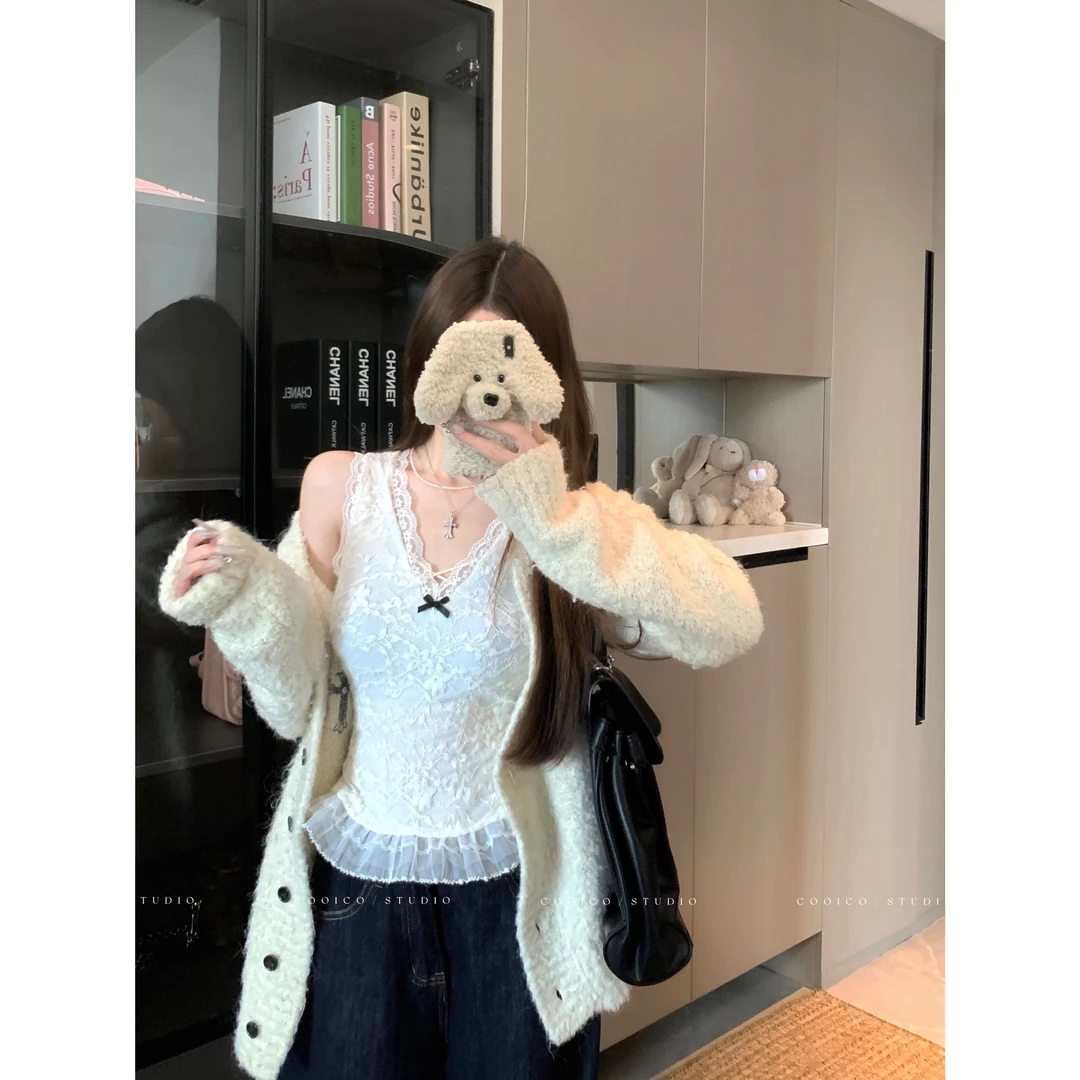 红人馆吊带背心女2025新款早秋辣妹穿搭蕾丝巨好看性感无袖上衣女