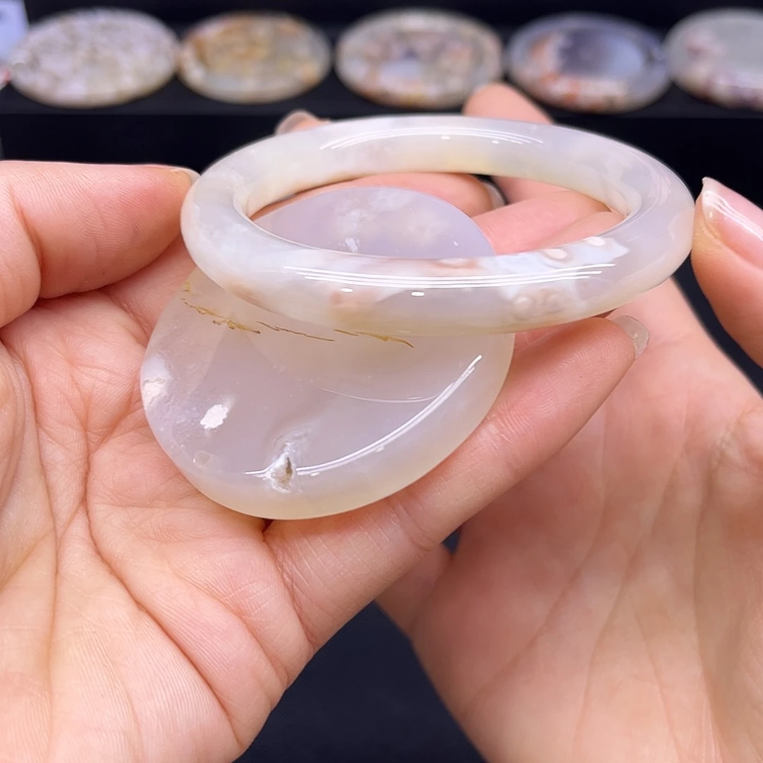 玛瑙/玉髓未镶嵌手镯57