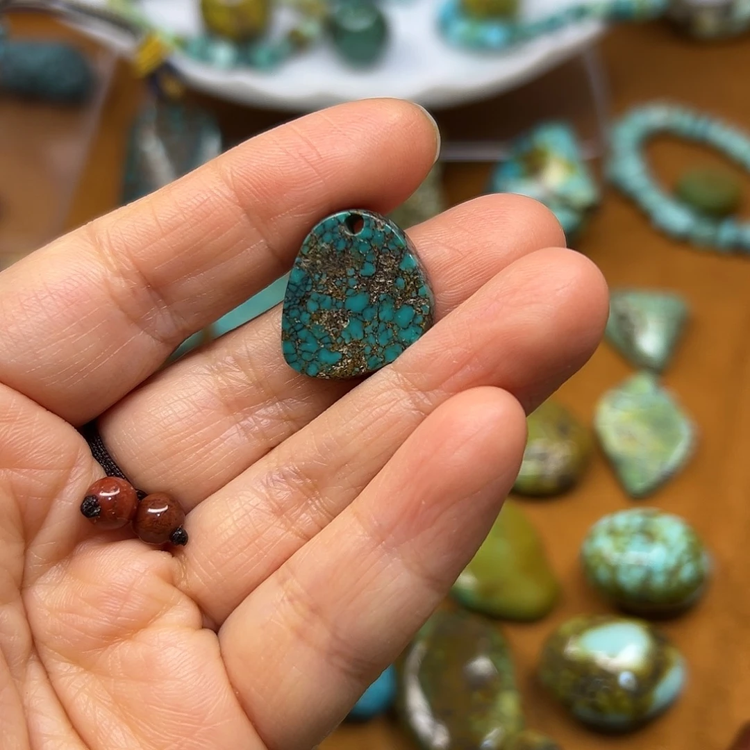 牛***饼玛瑙/玉髓未镶嵌吊坠