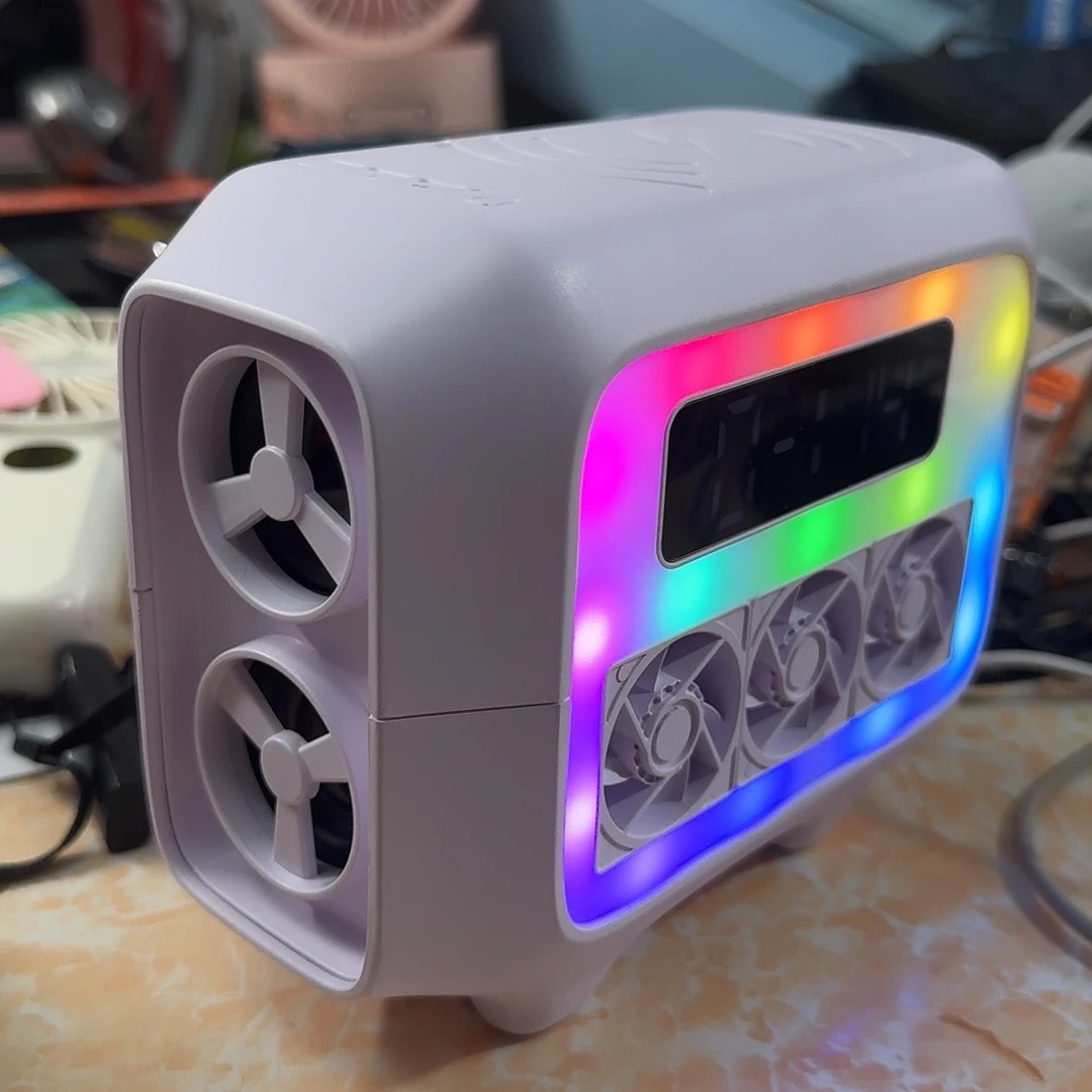 99新z1白色蓝牙音响