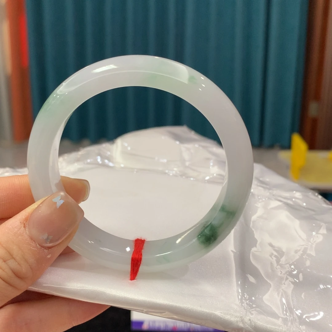 未镶嵌手镯翡翠完美者慎拍 圈口55.8