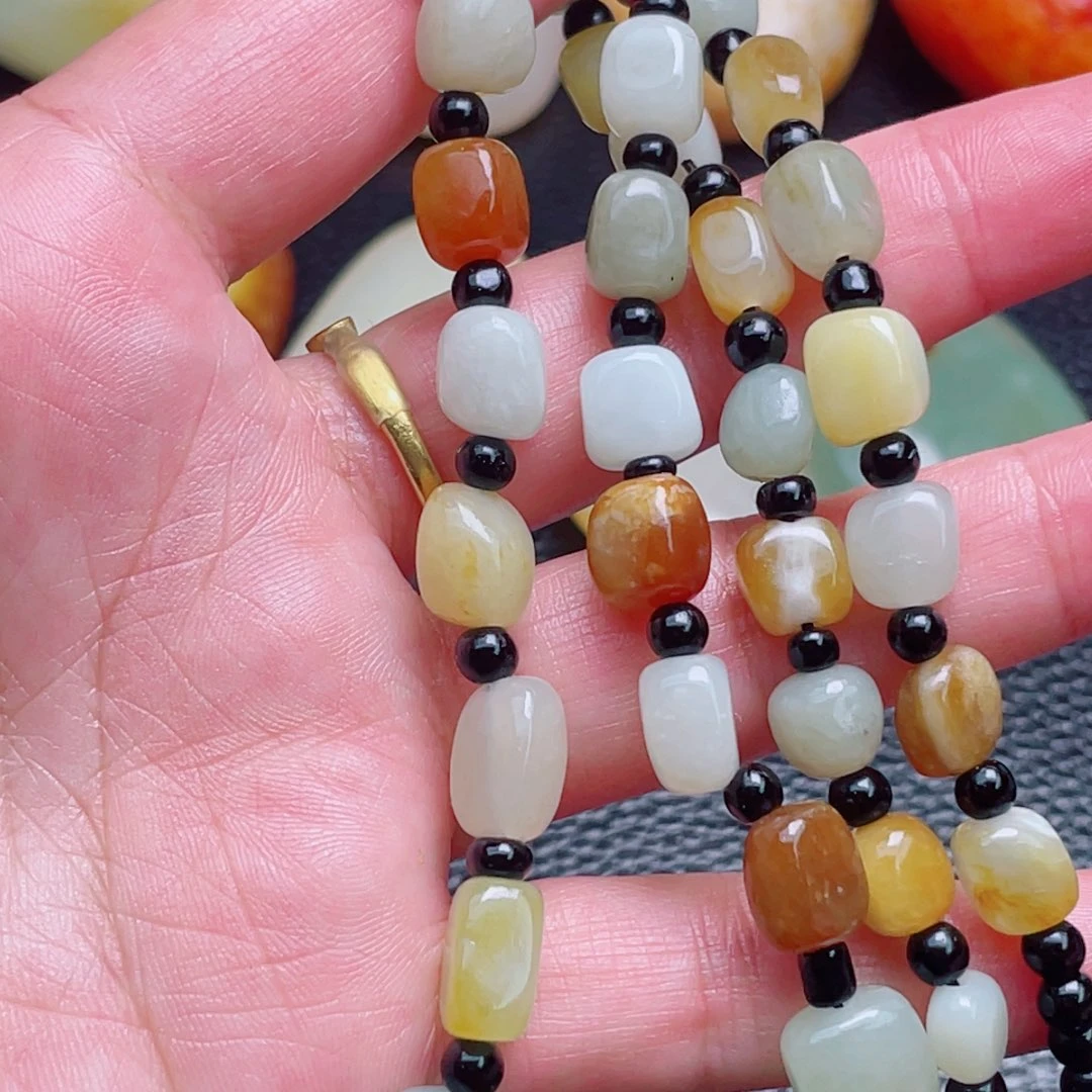 和田玉未镶嵌珠宝奇石