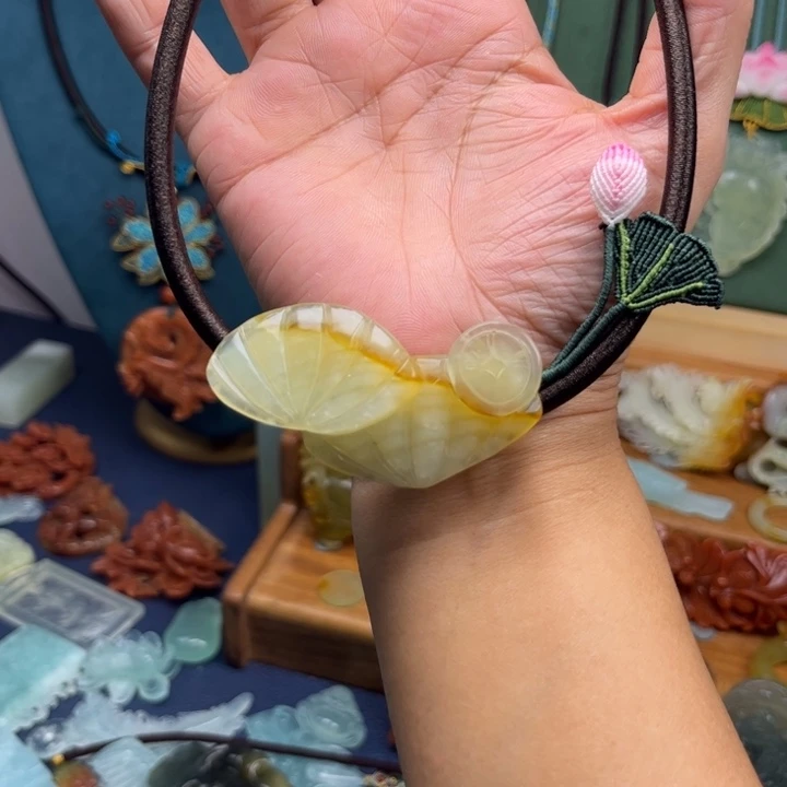 蛇纹石玉合金耳环