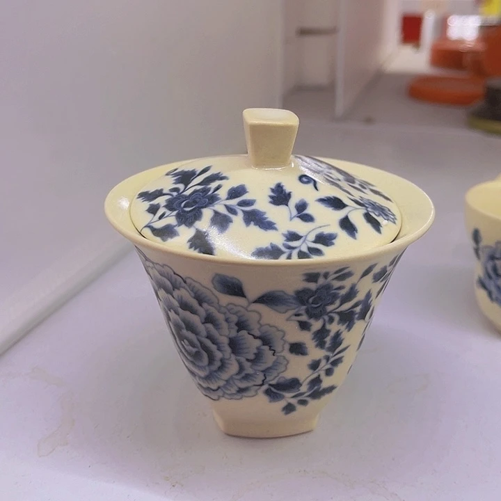 福利待遇多多哦哦哦