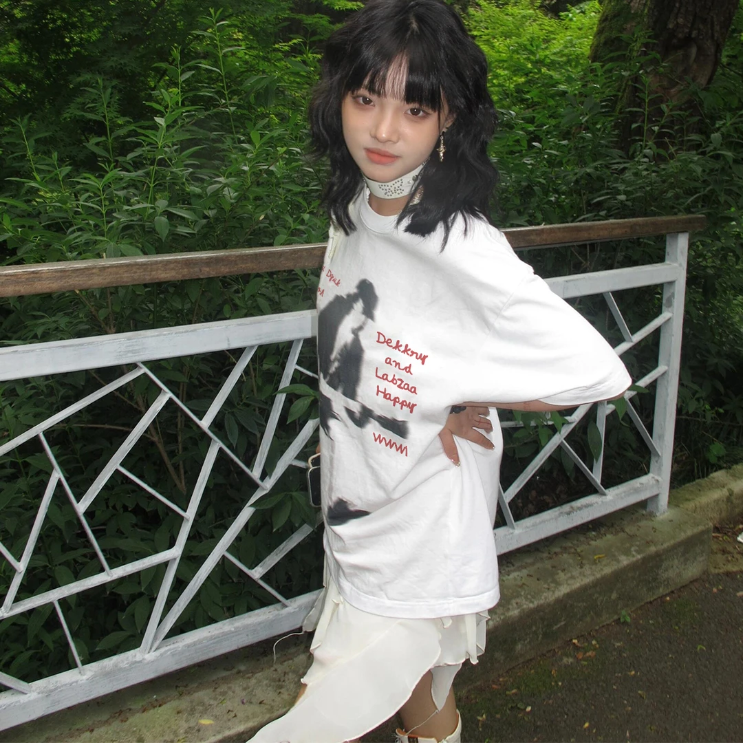 Labzaa潮牌趣味吉他手印花纯棉短袖T恤女宽松春款打底内搭上衣男