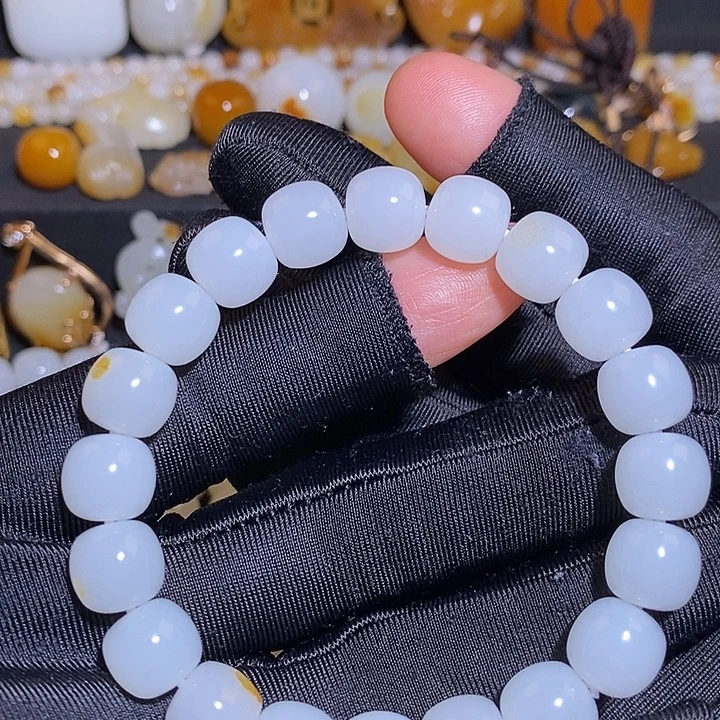 和田玉未镶嵌手链