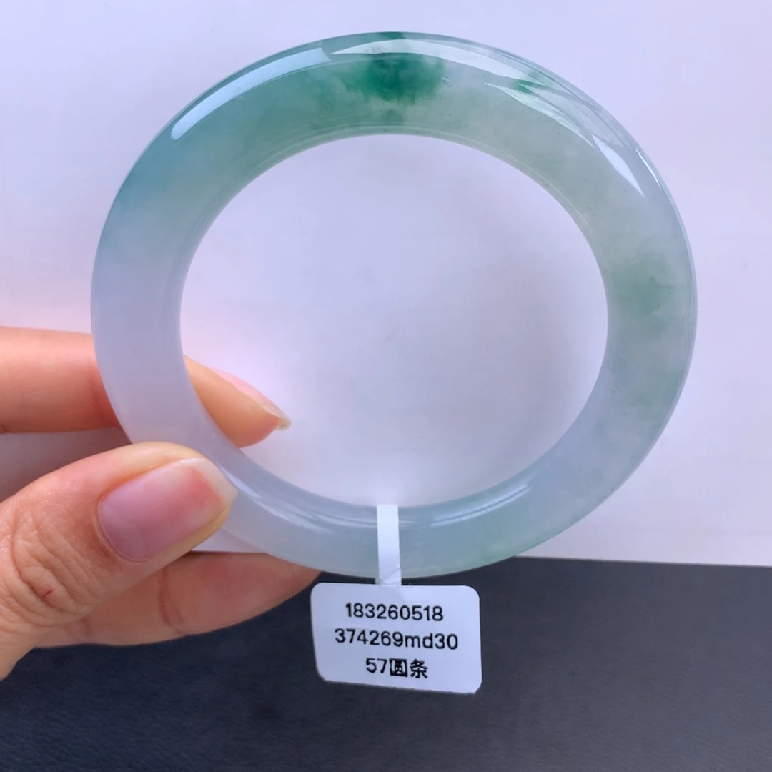 翡翠未镶嵌手镯冰胶晴底飘花圆条手镯（细纹）