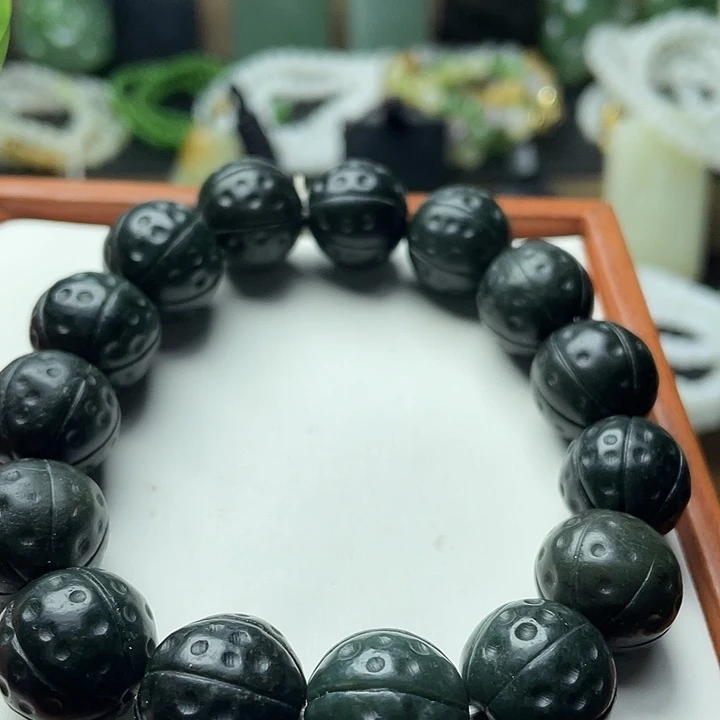 和田玉（糖玉）未镶嵌手链