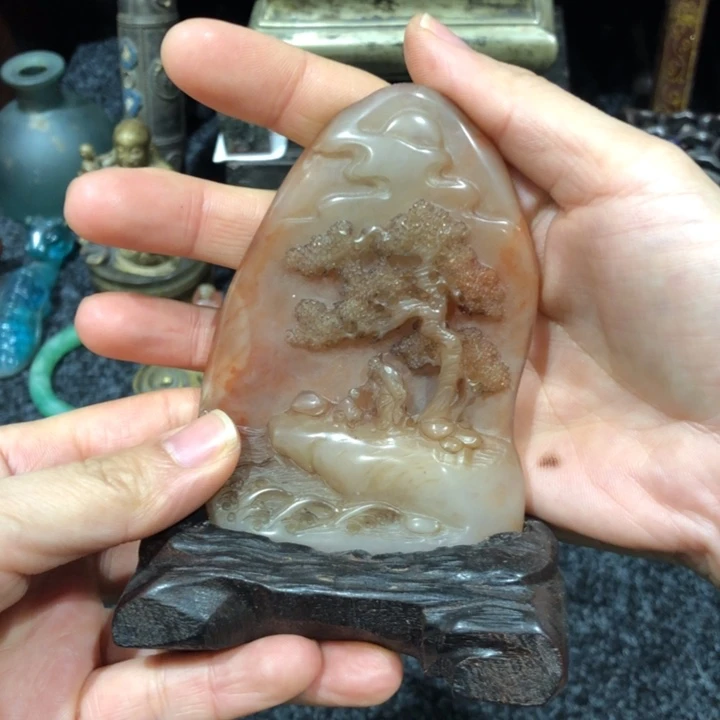 金**山金色开始的一个小的